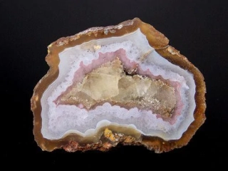 Achát - Ngabu, Chikwawa, Malawi