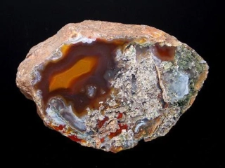 Achát - Ngabu, Chikwawa, Malawi